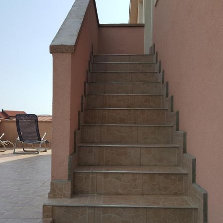 Apartmens Leona Daire Karlobag Oda fotoğraf