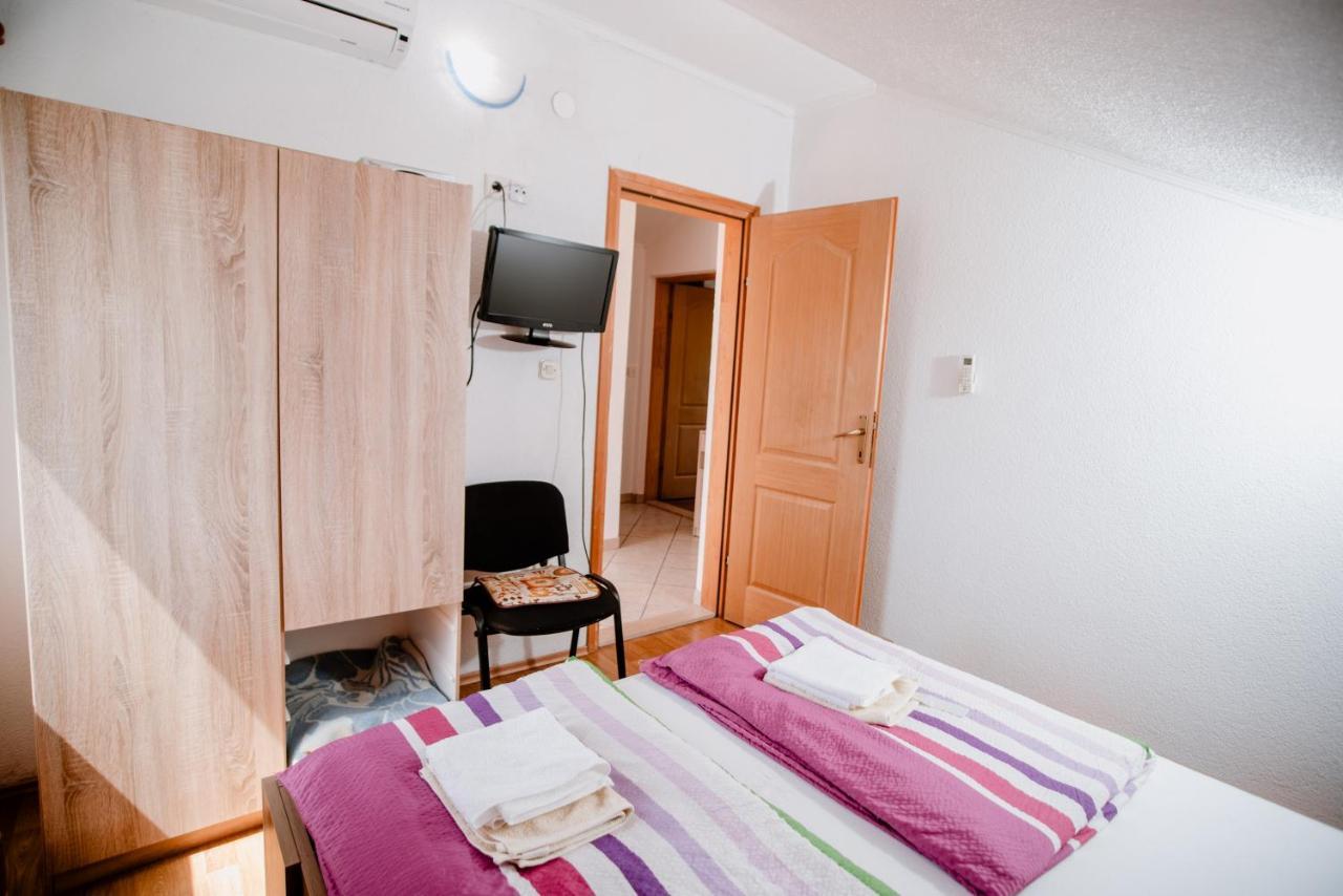 Apartmens Leona Daire Karlobag Dış mekan fotoğraf
