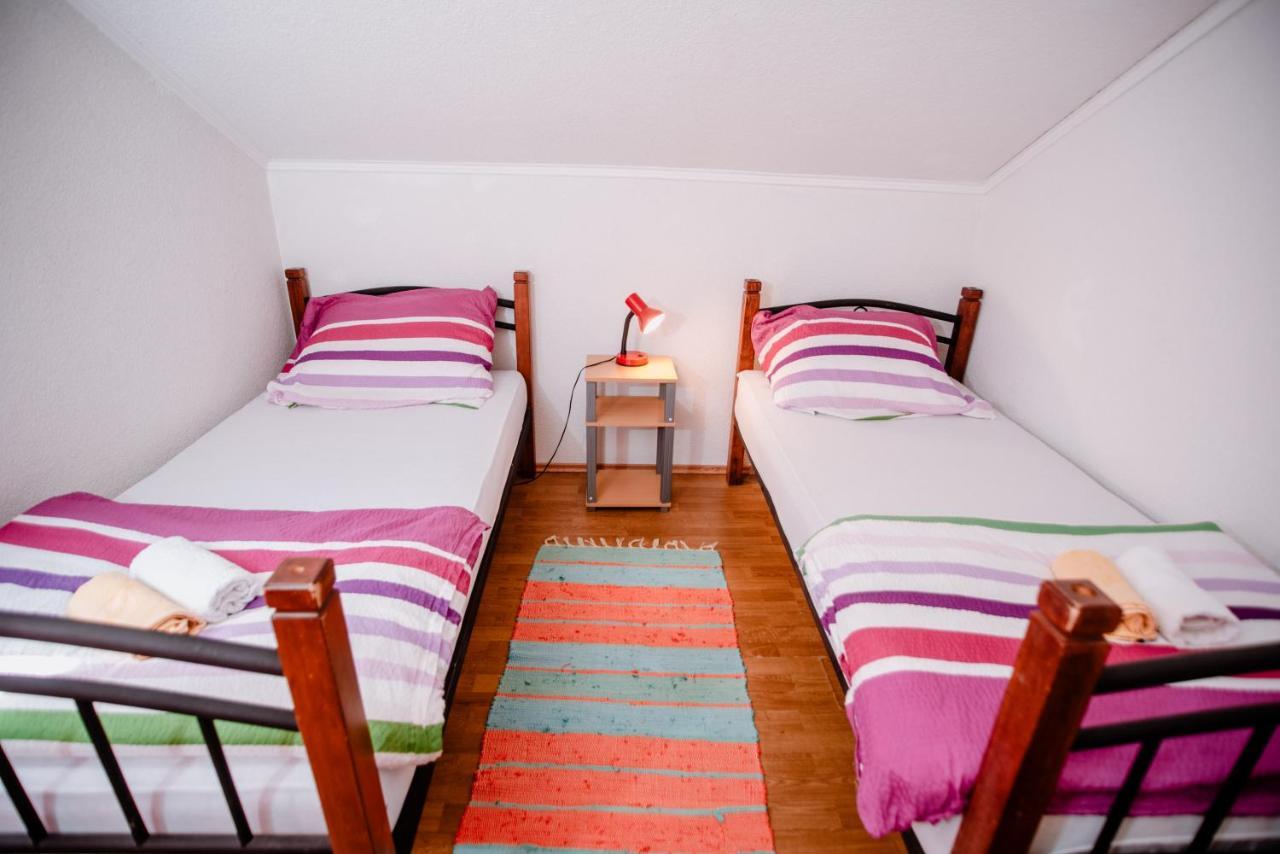 Apartmens Leona Karlobag Dış mekan fotoğraf