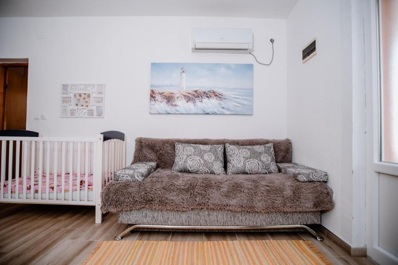 Apartmens Leona Karlobag Dış mekan fotoğraf