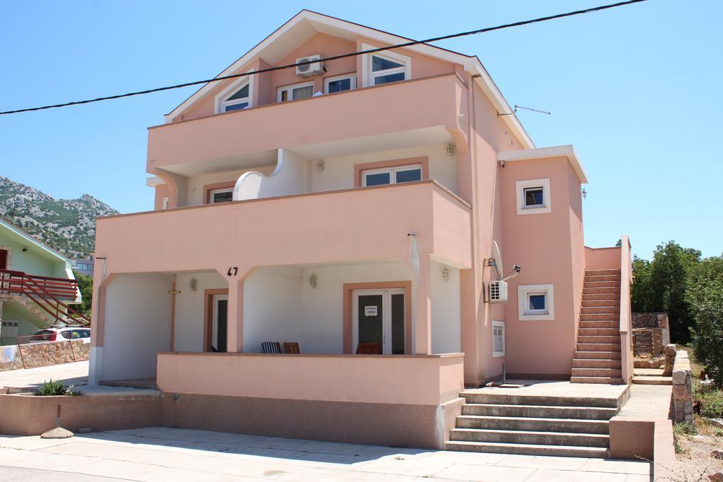 Apartmens Leona Karlobag Dış mekan fotoğraf